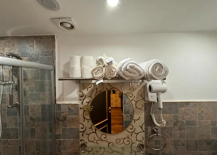 Apartament The King With Balcony View Piata Romana Bucureşti