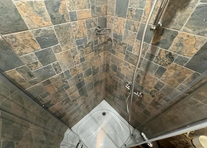 The King With Balcony View Piata Romana Bucharest